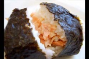 おにぎり大好き日本人　おにぎりの具最強は、「鮭」に決定しました
